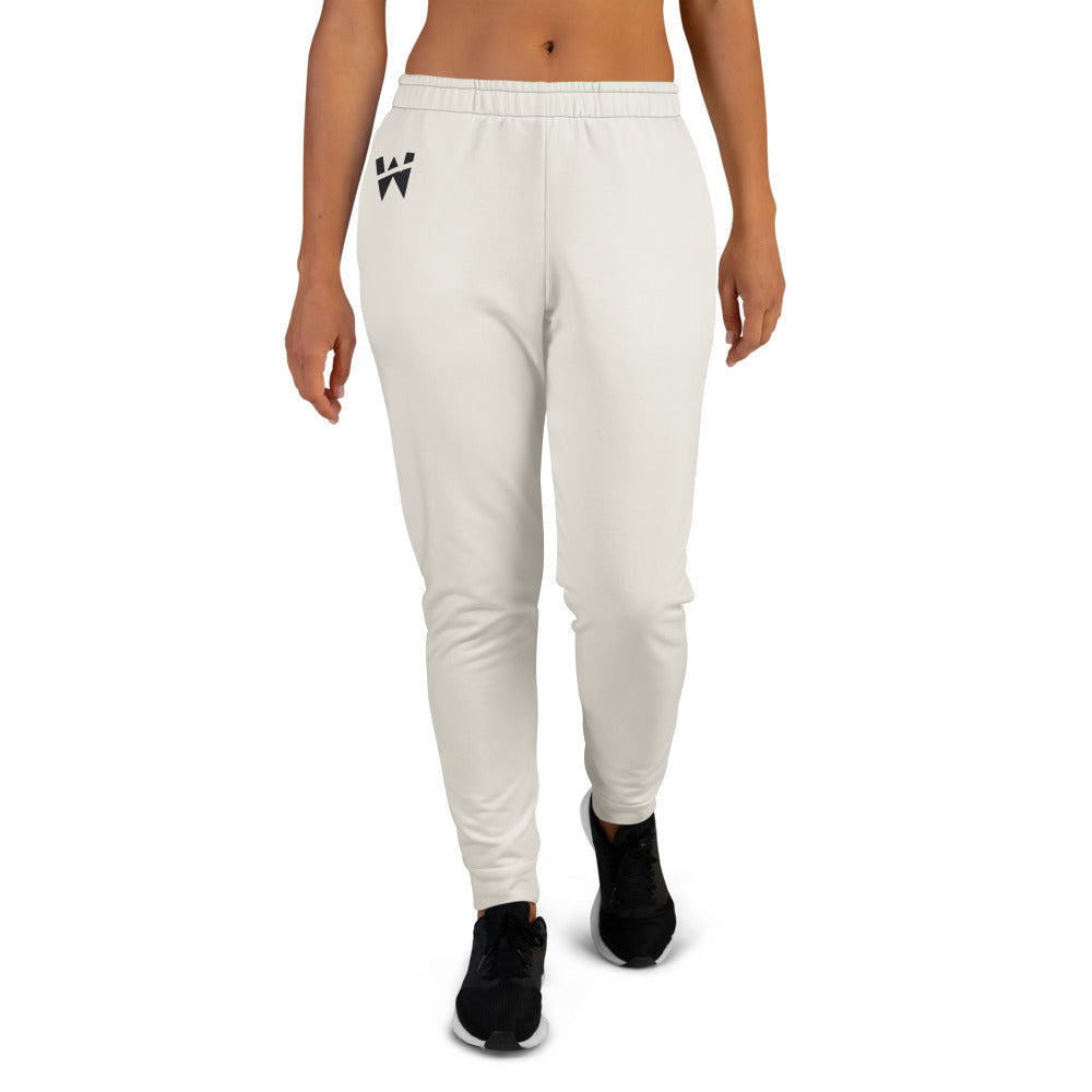 Drift Jogger in cream, front
