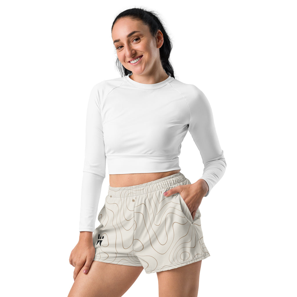 Sculpt Run Short in Cream, front