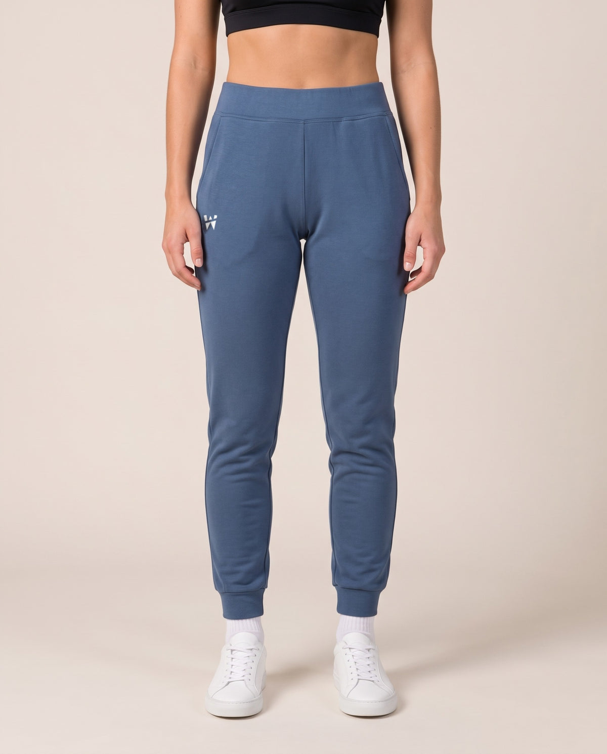 Drift Jogger in Cobalt, front